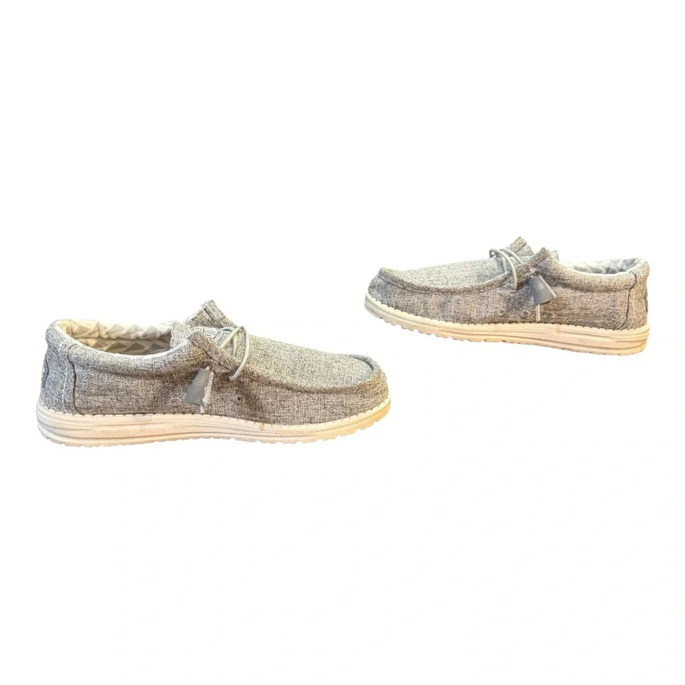 Hey Dude Wally Linen in Iron Men’s Size 8 Women’s Size 9